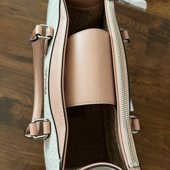 Guess Handbags, Satchel, Light rose and Beige color - Picture 2 of 9
